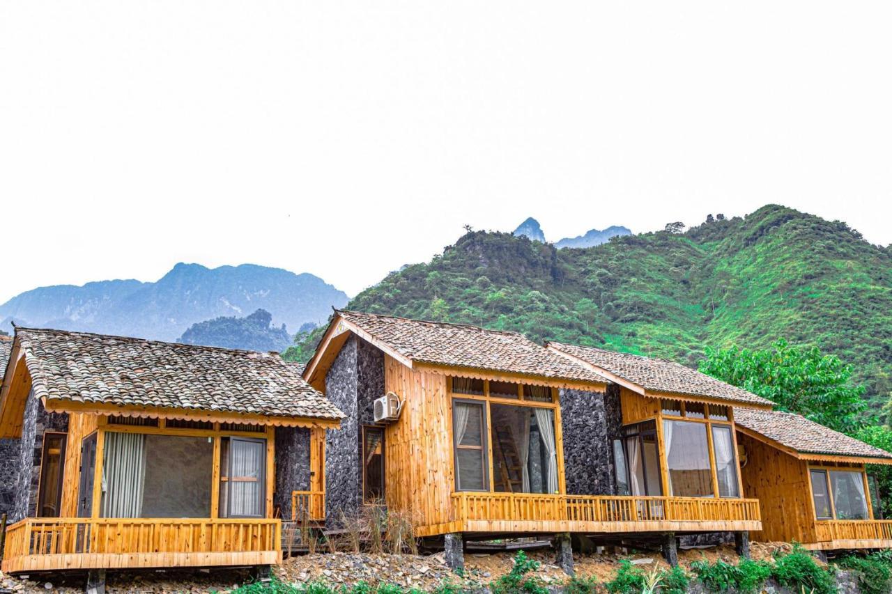 Chien'S Lodge Du Gia Làng Cac Exteriör bild