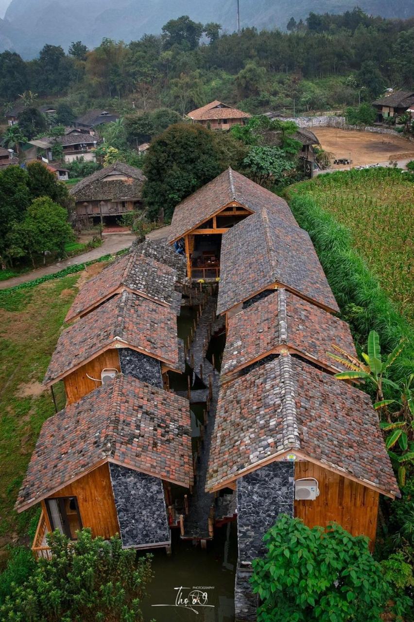 Chien'S Lodge Du Gia Làng Cac Exteriör bild